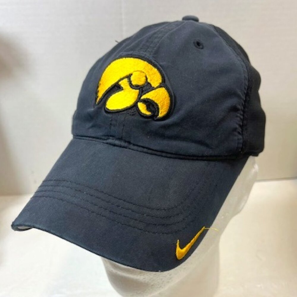 NikeFit Dry Iowa Hawkeye Adjustable Mesh Sports Cap Hat - Black and Gold